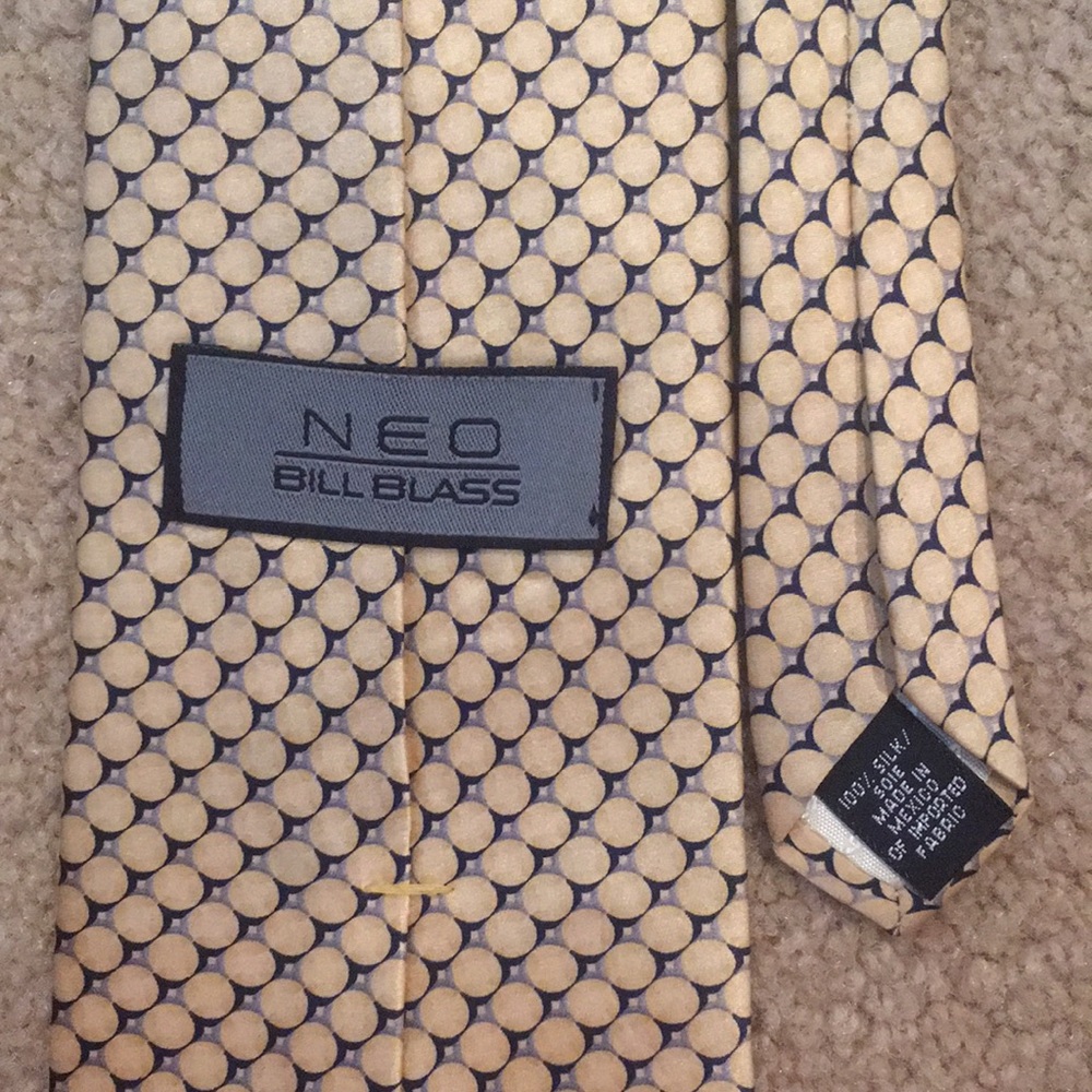 3for$10 - NEO Bill Blass 100% silk tie